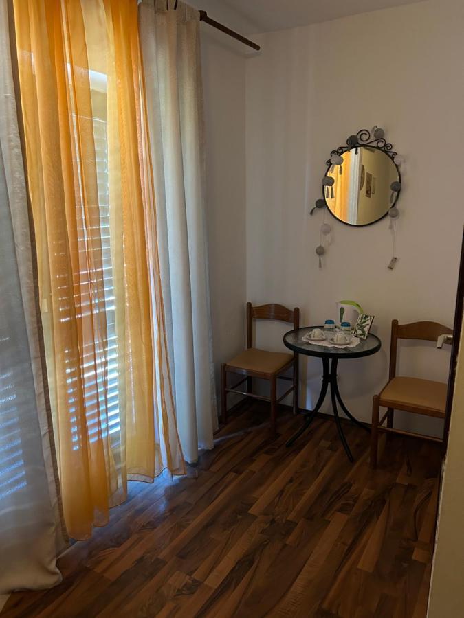 Rooms & Apartments Semic โอปาติยา ภายนอก รูปภาพ