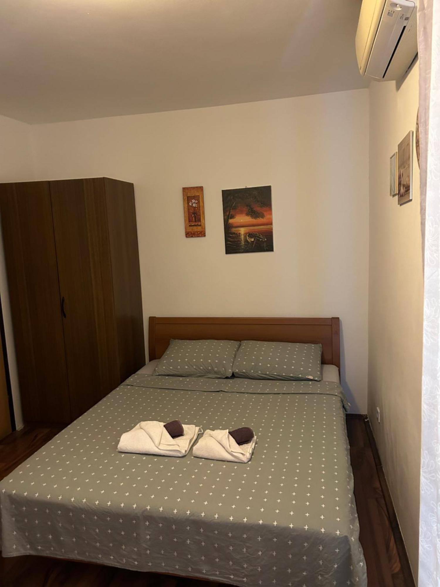 Rooms & Apartments Semic โอปาติยา ภายนอก รูปภาพ